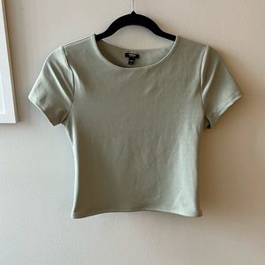 Body Contour 90’s Tee